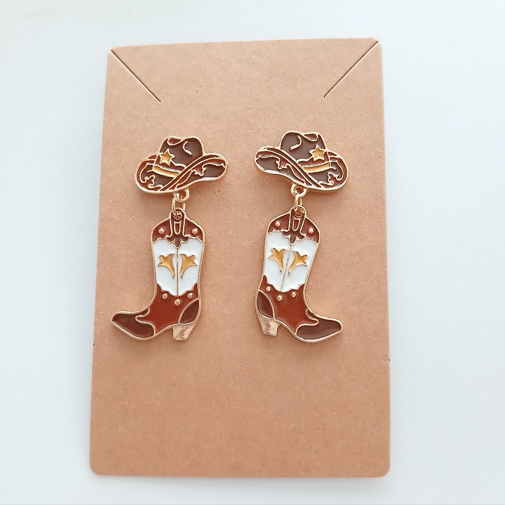 Fashion Jewelry Brown and Gold Cowboy Earrings